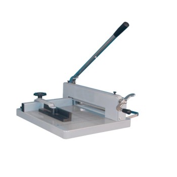 Lamiess 858 A3 Kollu Giyotin