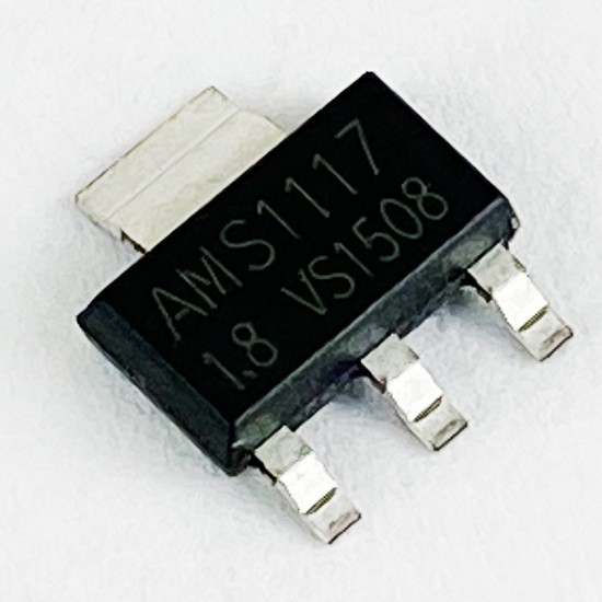 AMS 1117 1.8 V SOT 223