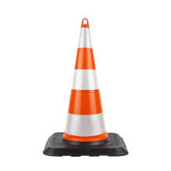 90 Cm Kirilmaz Trafi̇k Koni̇si̇ (Üç Reflekti̇fli̇ ) Ağirlikli 