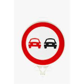 Öndeki̇ Taşiti Geçmek Yasaktir Uyari Levhasi Tek Yön 